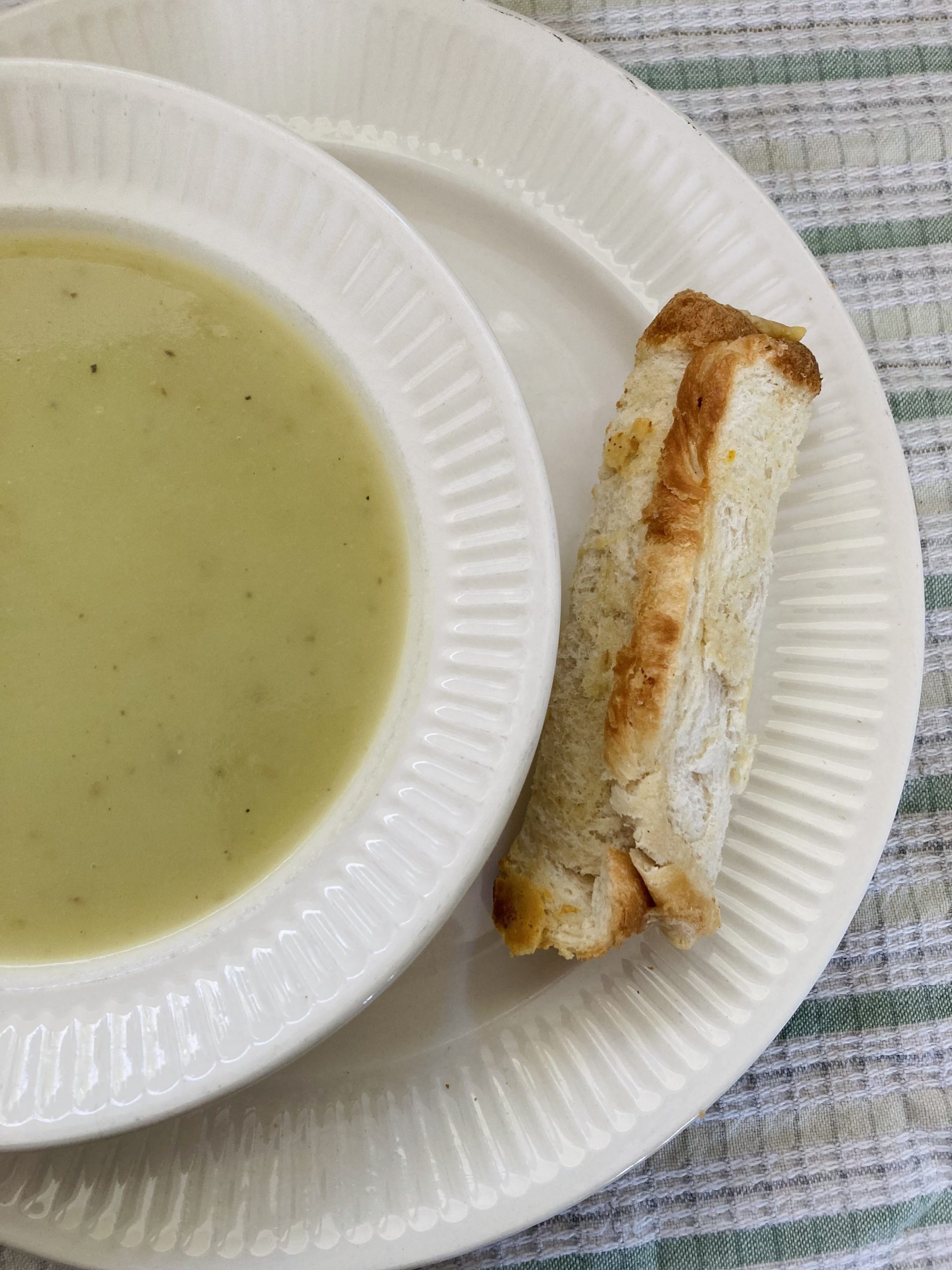 Leek and potato soup