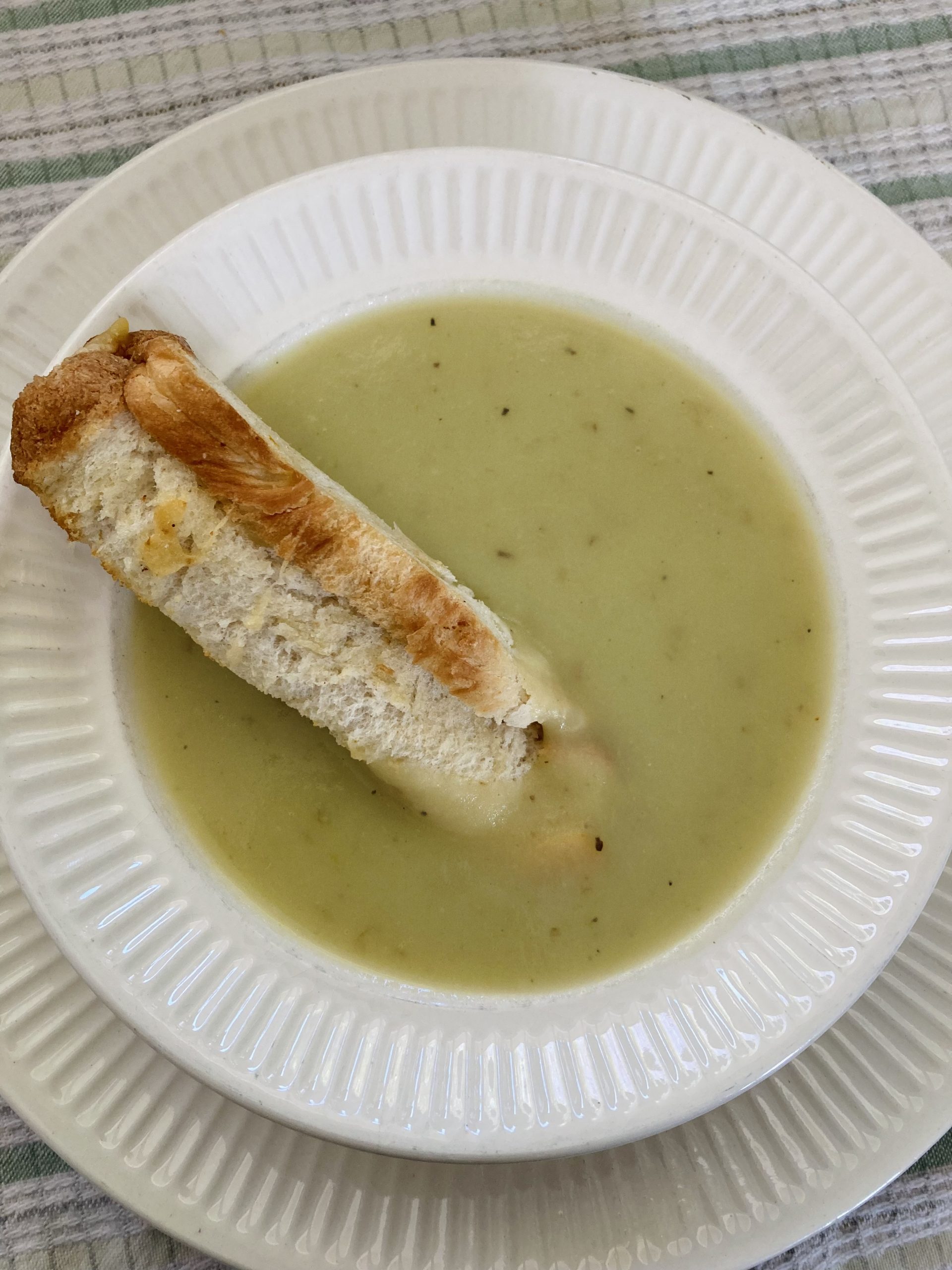 Leek and potato soup